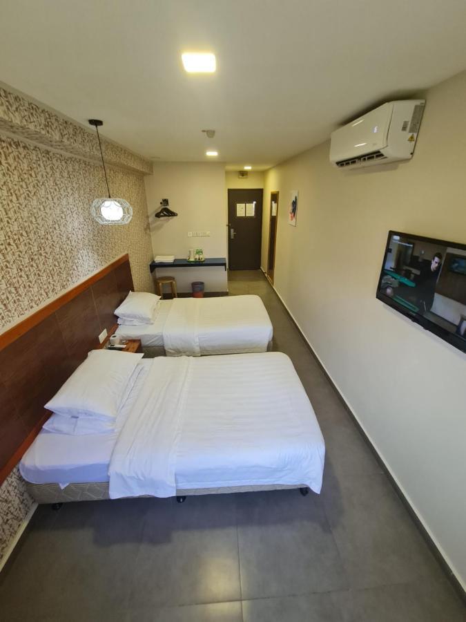 Hotel Bestari Kuala Lipis Exterior foto